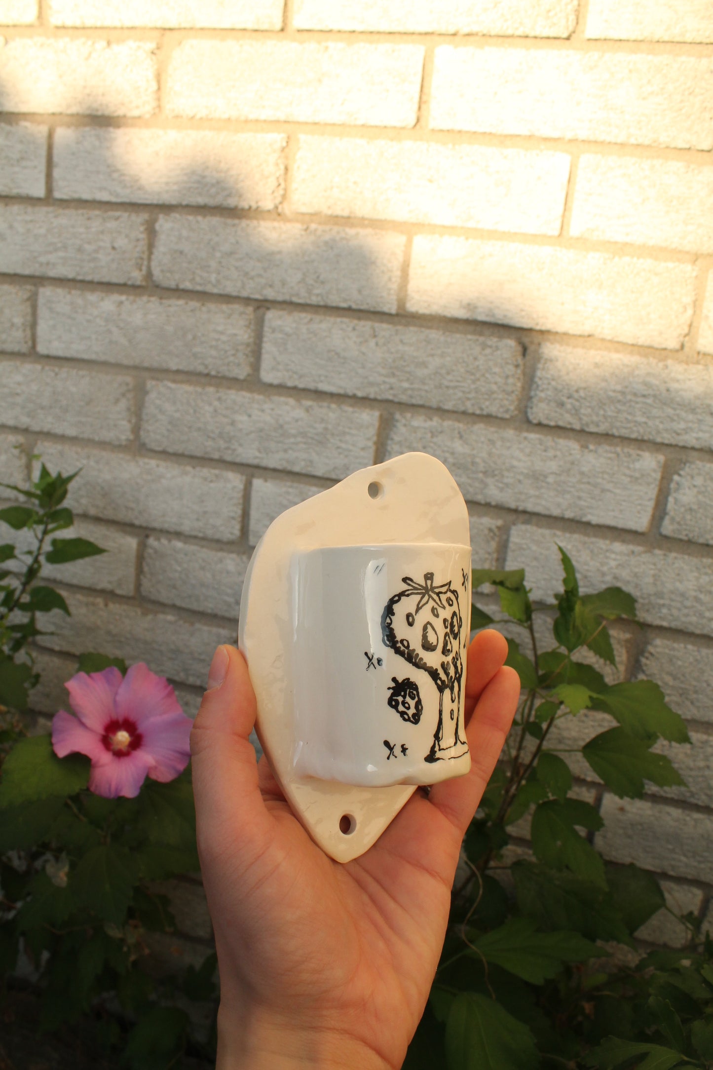 Strawberry Skull Wall Pocket